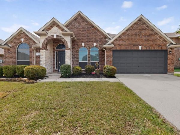7911 Decoy Drive, Arlington, TX 76002