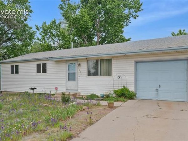 2206 Olympic Drive, Colorado Springs, CO 80910