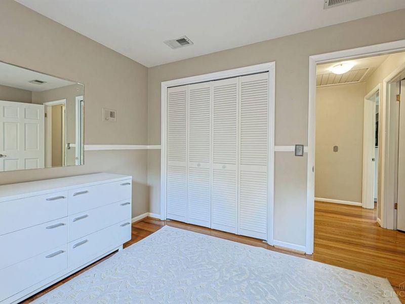 2443 Hunt Road, Cincinnati, OH 45215 Photo 27