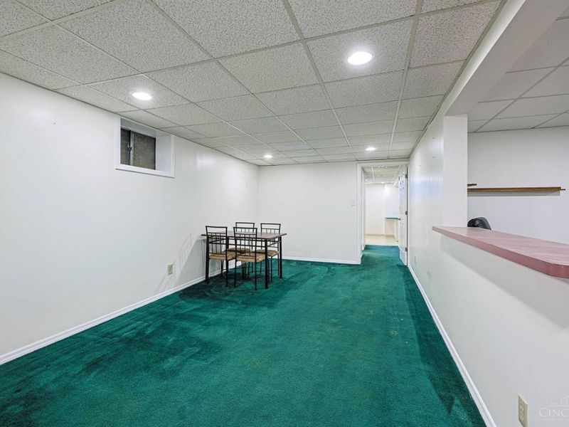 2443 Hunt Road, Cincinnati, OH 45215 Photo 32