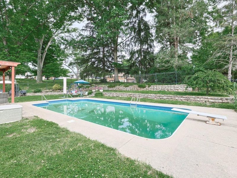 2443 Hunt Road, Cincinnati, OH 45215 Photo 49