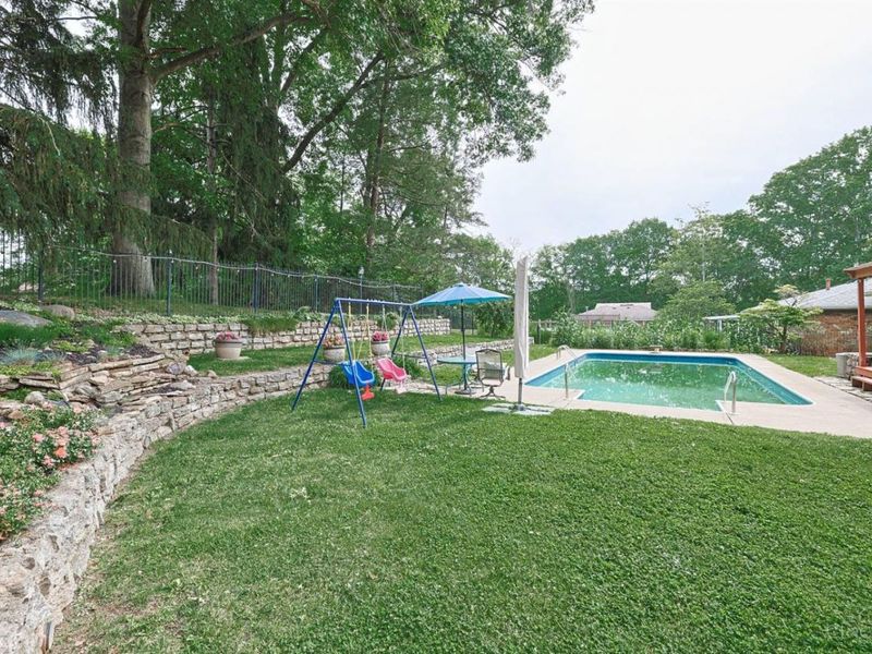2443 Hunt Road, Cincinnati, OH 45215 Photo 50
