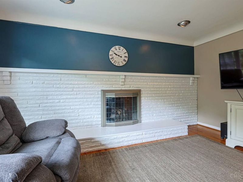 2443 Hunt Road, Cincinnati, OH 45215 Photo 8