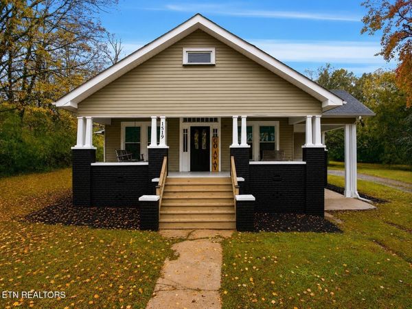 1519 W Madison Ave , Athens, TN 37303