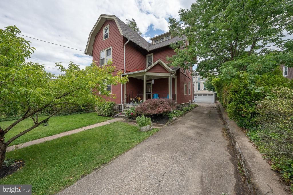 562 BARRETT AVENUE, HAVERFORD, PA 19041