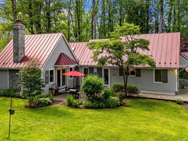 38021 SNICKERSVILLE TURNPIKE, PURCELLVILLE, VA 20132