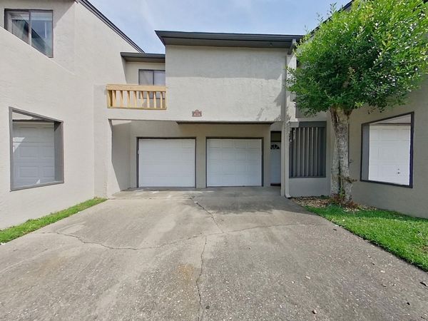 1345 Airport Drive, Unit H20, Tallahassee, FL 32304