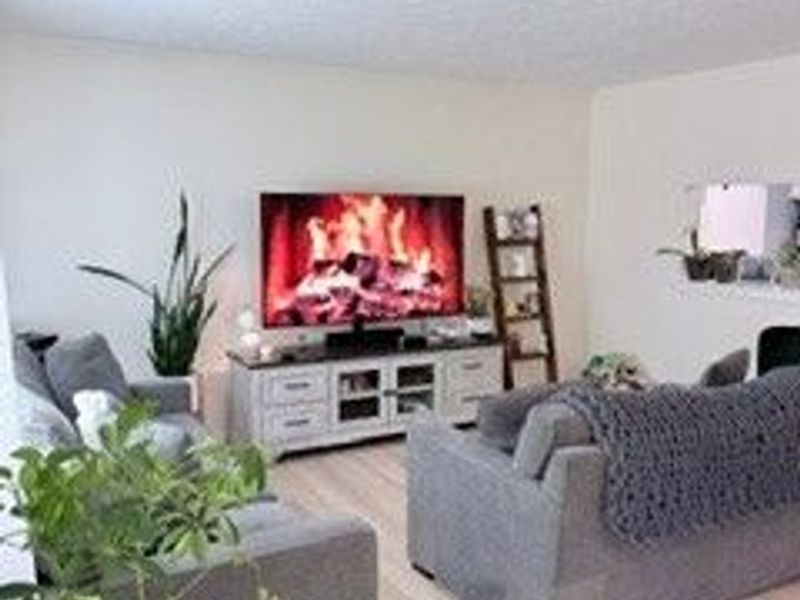 26653 Lake Of The Falls Boulevard, Olmsted Falls, OH 44138 Photo 10