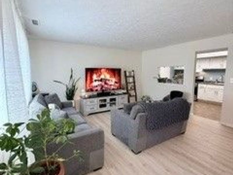 26653 Lake Of The Falls Boulevard, Olmsted Falls, OH 44138 Photo 11