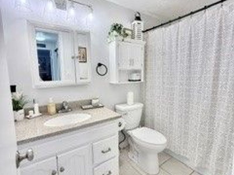 26653 Lake Of The Falls Boulevard, Olmsted Falls, OH 44138 Photo 13