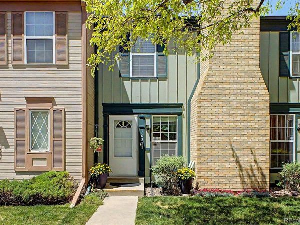 1685 S Blackhawk Way , Unit B, Aurora, CO 80012