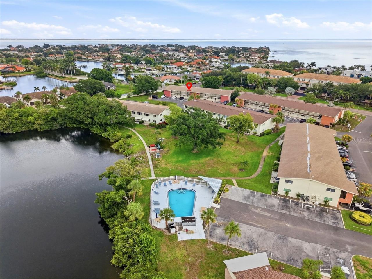 4570 Overlook Drive Ne, Unit 284, Saint Petersburg, FL 33703 Photo