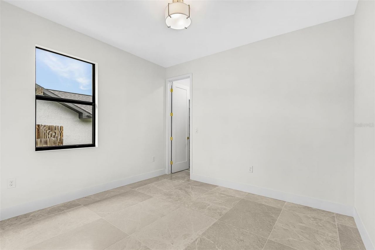 571 Presque Isle Drive, Port Charlotte, FL 33954 Photo