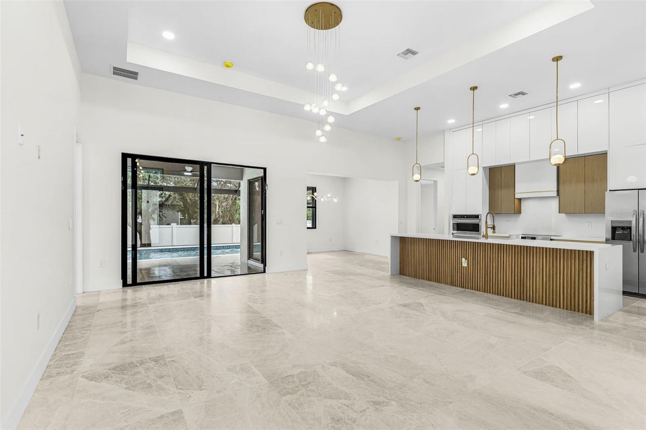 571 Presque Isle Drive, Port Charlotte, FL 33954 Photo
