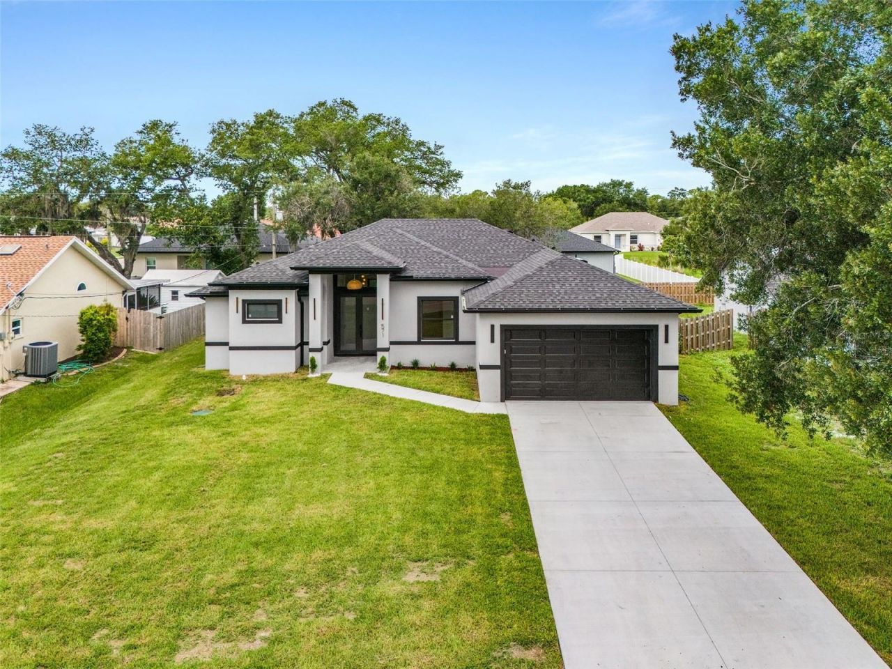 571 Presque Isle Drive, Port Charlotte, FL 33954 Photo