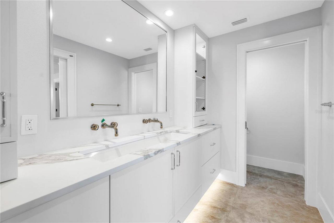 646 Calle Del Otono , Sarasota, FL 34242 Photo