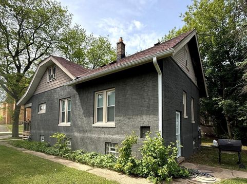 Main Photo
