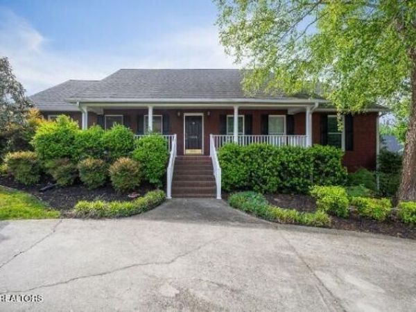 1325 Bridle, Cookeville, TN 38501