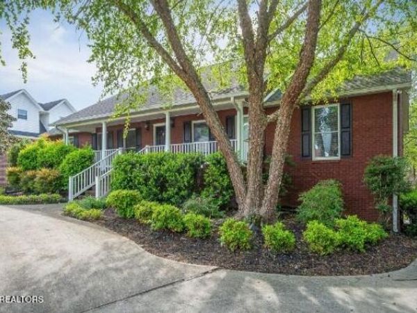 1325 Bridle , Cookeville, TN 38501