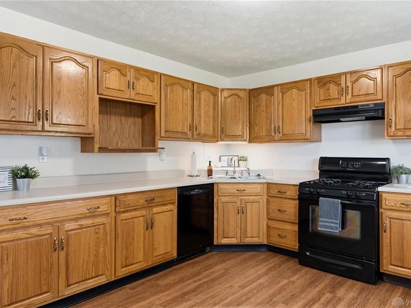 815 Plumwood Drive, New Carlisle, OH 45344 Photo 17