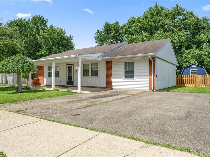 815 Plumwood Drive, New Carlisle, OH 45344 Photo 3