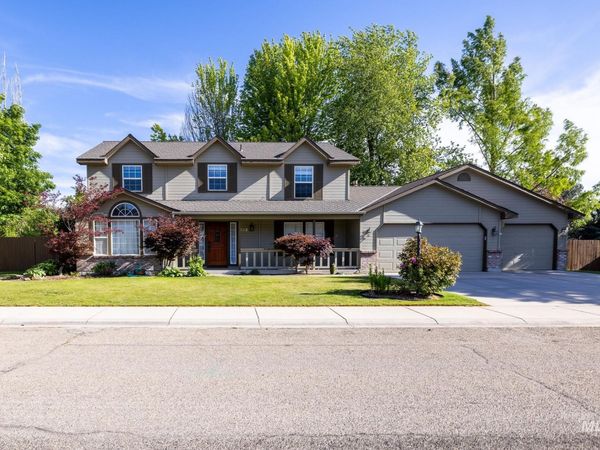 923 E St. Martin Dr, Meridian, ID 83642