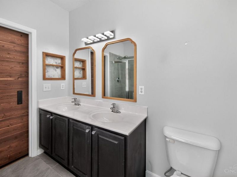 218 Heffron Circle, Hamilton Twp, OH 45039 Photo 23