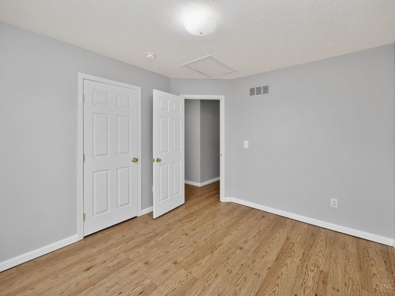218 Heffron Circle, Hamilton Twp, OH 45039 Photo 30