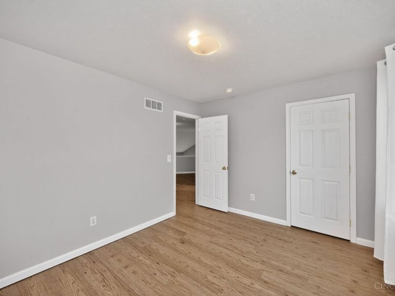 218 Heffron Circle, Hamilton Twp, OH 45039 Photo 34