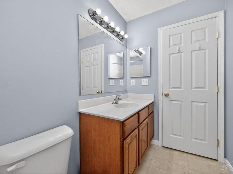 218 Heffron Circle, Hamilton Twp, OH 45039 Photo 36
