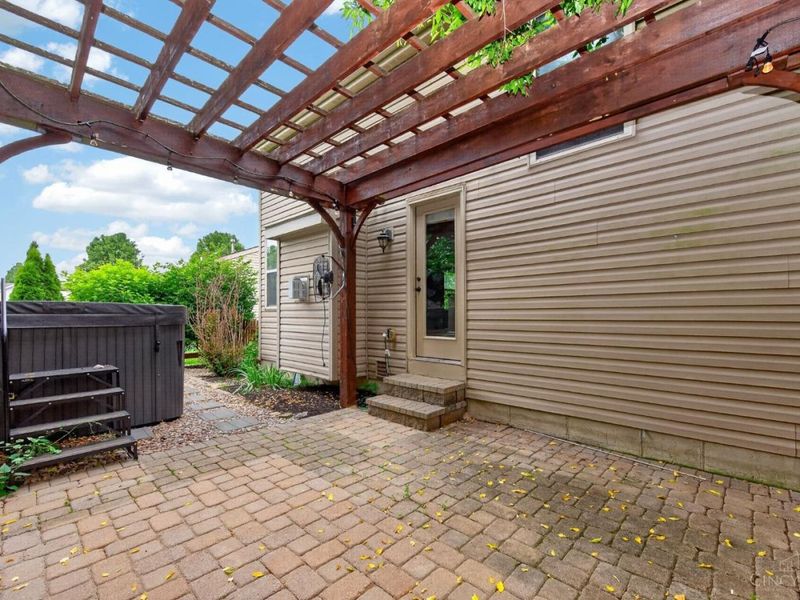 218 Heffron Circle, Hamilton Twp, OH 45039 Photo 44