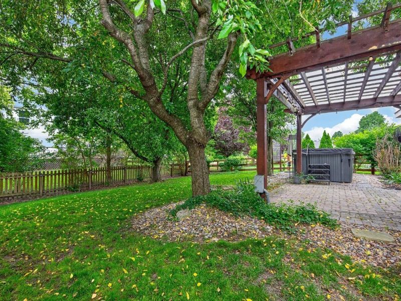 218 Heffron Circle, Hamilton Twp, OH 45039 Photo 49