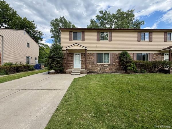 1746 Brookline Street , CANTON, MI 48187