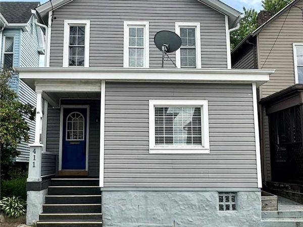 411 Saint Clair St, Latrobe, PA 15650