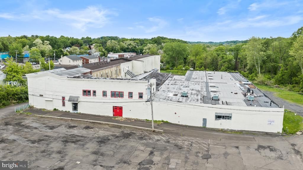 50 HULMEVILLE AVENUE , PENNDEL, PA 19047