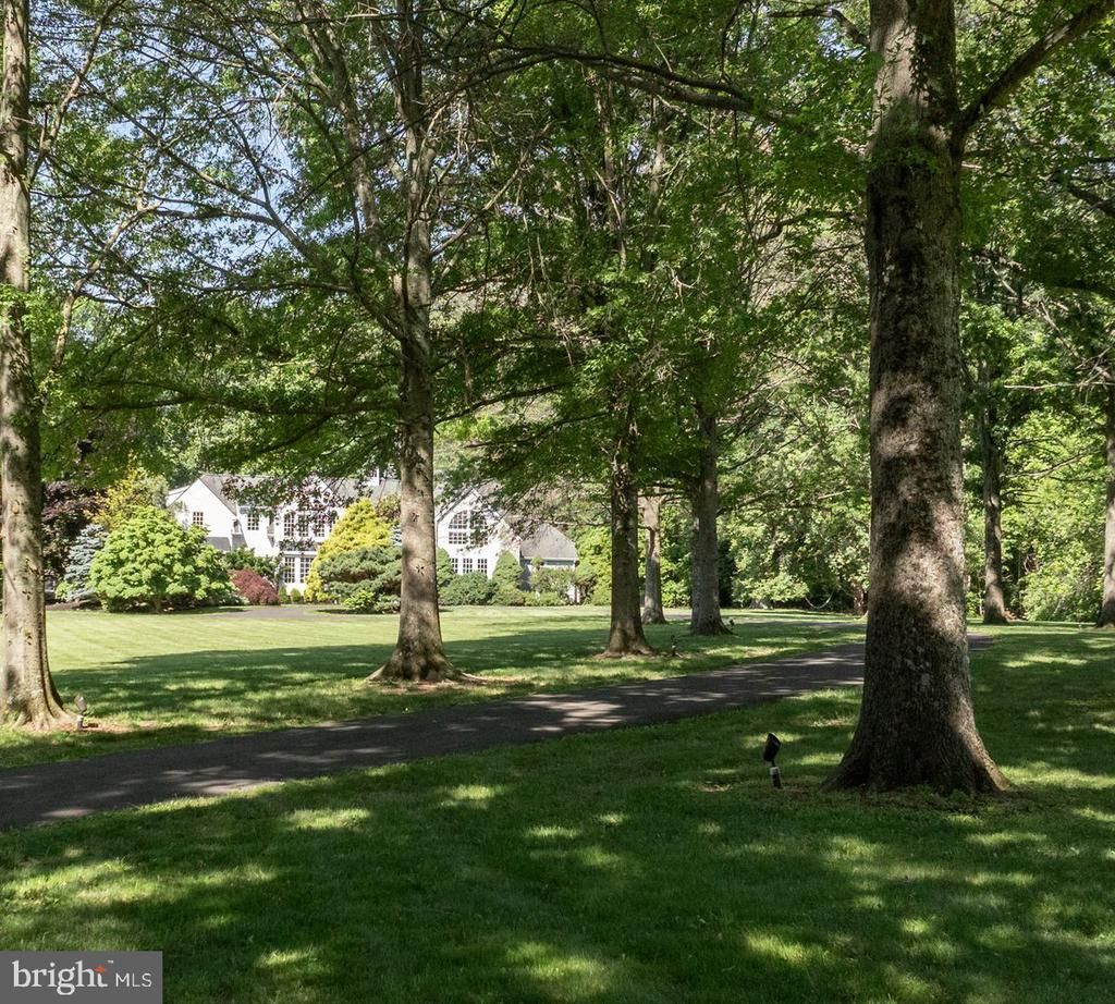 6025 STONEY HILL ROAD , NEW HOPE, PA 18938