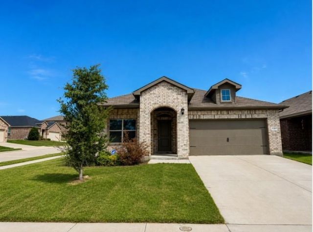 8301 Twisted Pine Way, Fort Worth, TX 76131 Main Photo