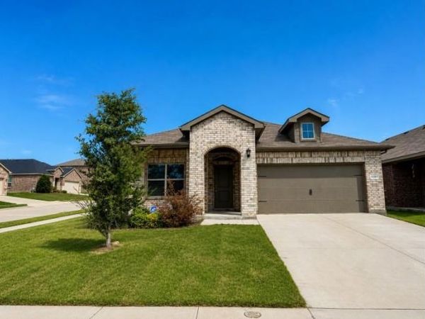 8301 Twisted Pine Way, Fort Worth, TX 76131
