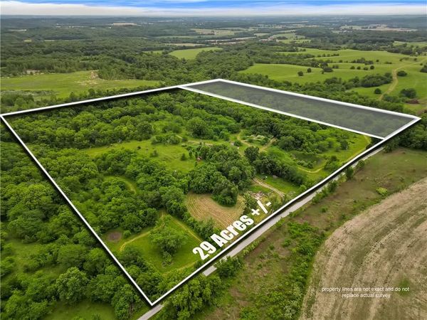 Maddux Road, Rayville, MO 64084