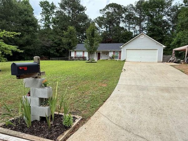 113 Honey Lane , Mcdonough, GA 30252