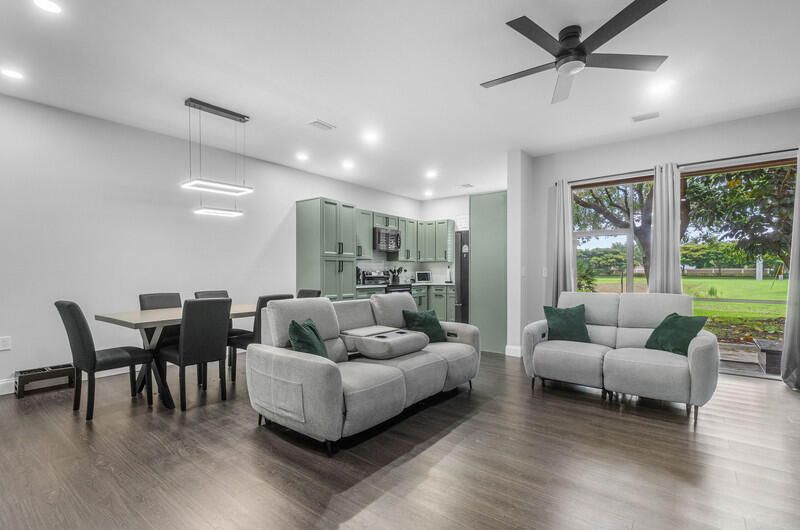 357 River Bluff Lane, Royal Palm Beach, FL 33411 Photo