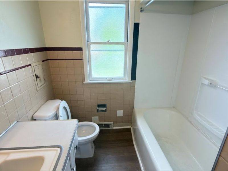 17115 Harvard Avenue, Cleveland, OH 44128 Photo 7