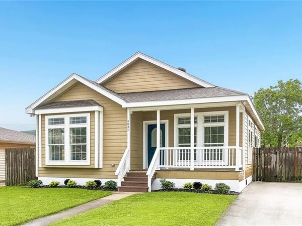 4024 NAJOLIA Street , Meraux, LA 70075