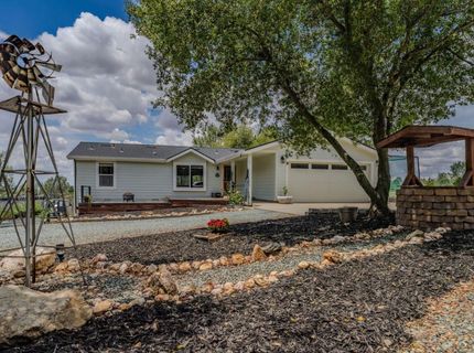 989 Carbondale Rd, Ione, CA 95640 Photo