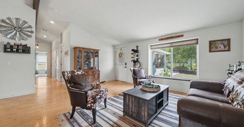 989 Carbondale Rd, Ione, CA 95640 Photo