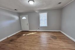 5225 Two Notch Road  photo 4