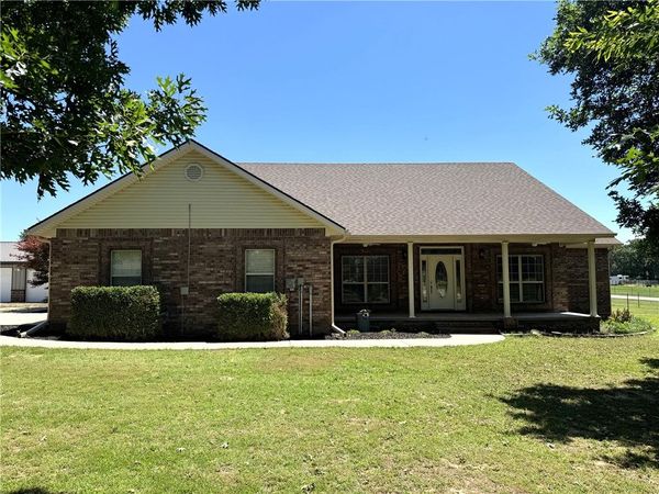 12220 Little Elm Road, Farmington, AR 72730