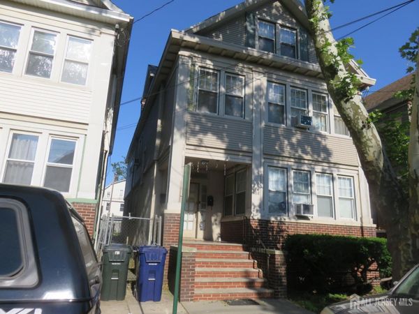 68 Catalpa Avenue , Perth Amboy, NJ 08861