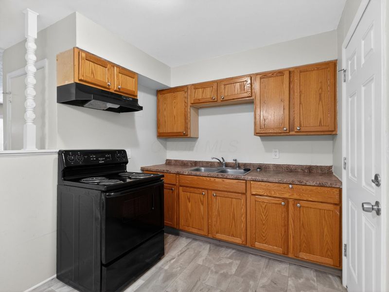 1024 S Kellner Road, Columbus, OH 43209 Photo 9