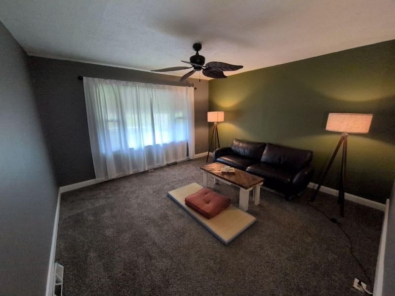 370 Buckingham Street, Newark, OH 43055 Photo 10